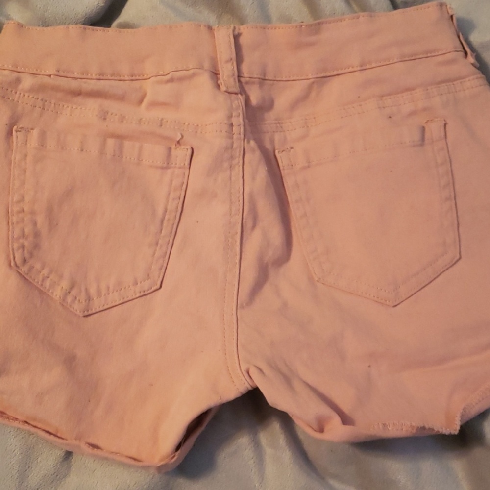 shorts - Picture 3 of 3